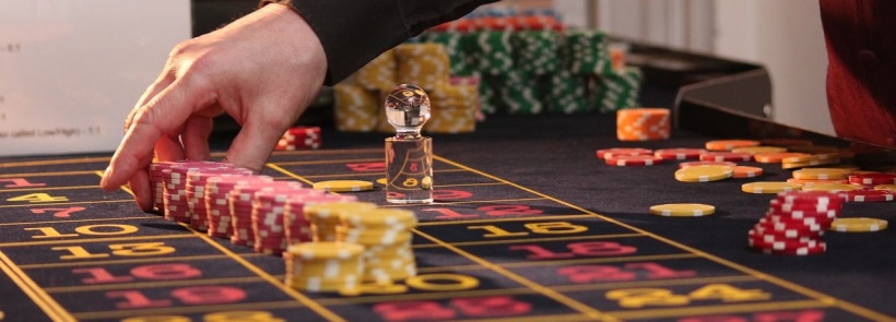 Image of roulette table with numbers